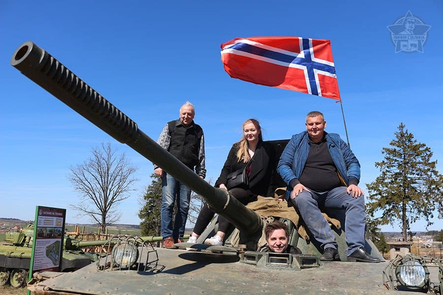 Nordmenn på Stalin-linjen