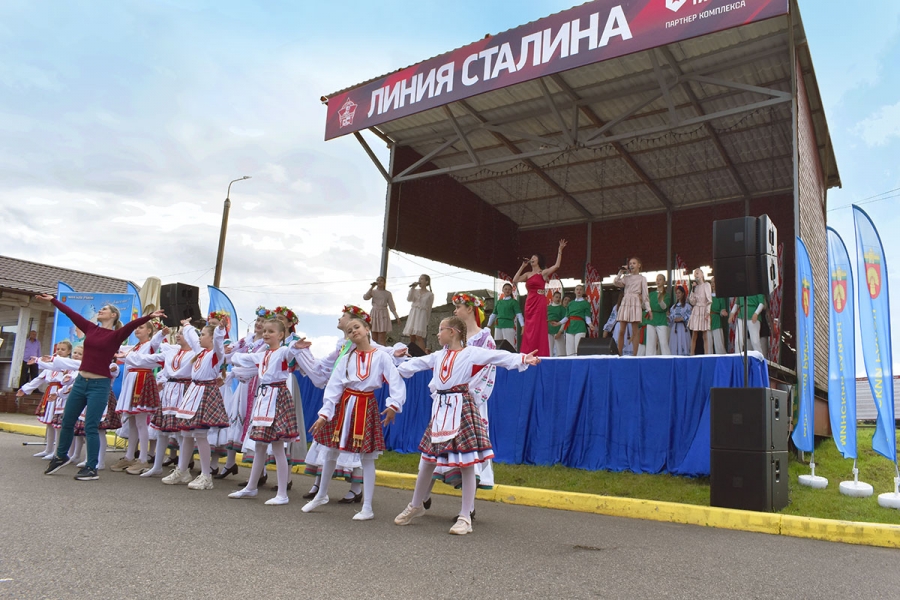 День народного единства на «Линии Сталина»