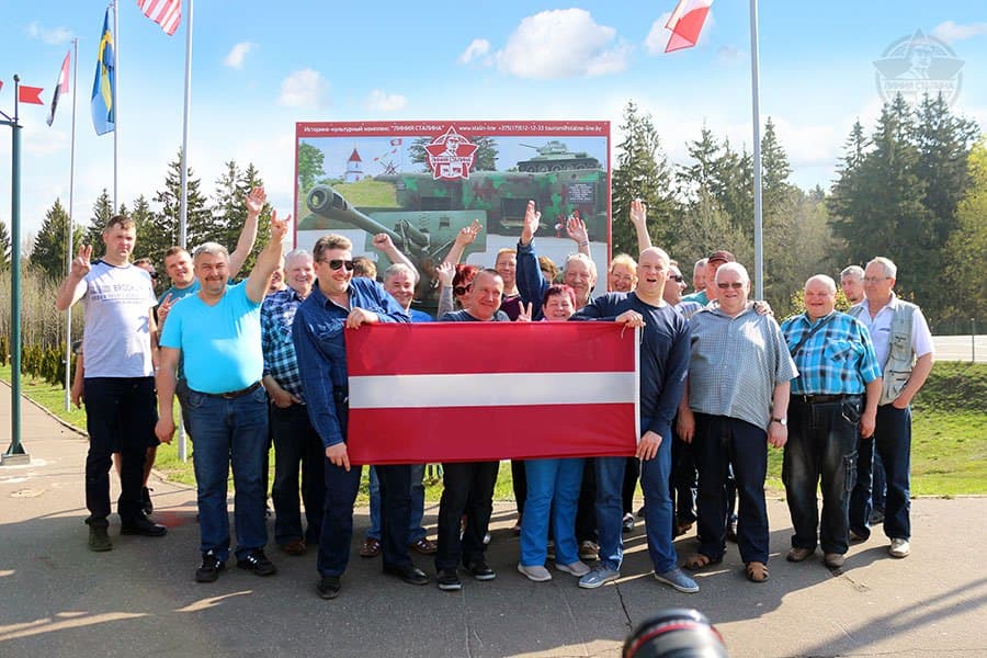Latvieši &quot;Staļina līnija&quot;