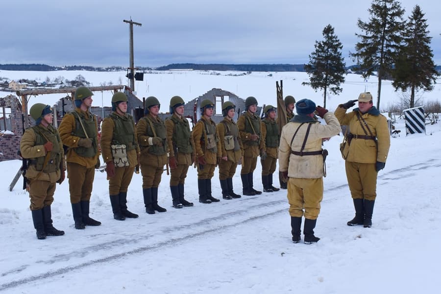 Клуб «Контроль 16» на съёмках «Воен ТВ»